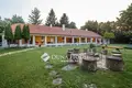 Cottage 3 bathrooms 350 m² in Csoszpuszta, Hungary