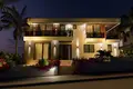 Villa de 5 habitaciones 750 m² Girne Belediyesi, Chipre del Norte