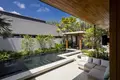 Willa 4 pokoi 373 m² Si Sunthon, Tajlandia