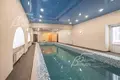 7 room house 860 m² in Central Federal District, Russia