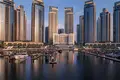 Complexe résidentiel Residential complex near green park, marina and city beach, Dubai Creek, Dubai, UAE