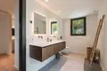 5 bedroom villa 380 m² Benahavis, Spain