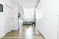 Mieszkanie 3 pokoi 58 m² Kraków, Polska