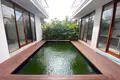Haus 5 Schlafzimmer 250 m² Abianbase, Indonesien