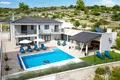 4 bedroom house 315 m² Opcina Marina, Croatia