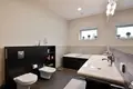 Dom 5 pokojów 263 m² Carnikavas pagasts, Łotwa