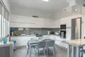 3 bedroom apartment  Koinoteta Agiou Tychona, Cyprus