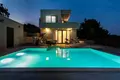 4-Schlafzimmer-Villa 190 m² Grad Sibenik, Kroatien