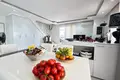 2 bedroom penthouse 140 m² Kestel, Turkey