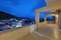 2 bedroom penthouse 176 m² Budva, Montenegro