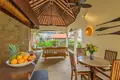 4-Schlafzimmer-Villa 1 157 m² Gianyar, Indonesien