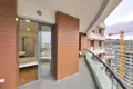 Mieszkanie 2 pokoi 81 m² w Tbilisi, Gruzja