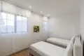 Mieszkanie 2 pokoi 110 m² w Bashkia Durres, Albania