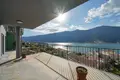 Wohnung 3 Schlafzimmer 158 m², Montenegro