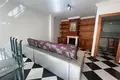3 bedroom house 120 m² Dos Hermanas, Spain