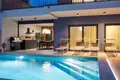 Villa de 4 dormitorios 244 m² Pola, Croacia