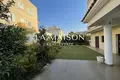 Maison 5 chambres 400 m² en District de Nicosie, Chypre