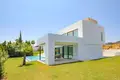 4 bedroom house 424 m² Dos Hermanas, Spain