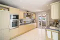 4 bedroom house 326 m² Artola, Spain