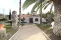 Villa 13 bedrooms 1 806 m² Elda, Spain