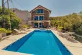Haus 5 Schlafzimmer  Tivat, Montenegro