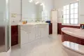Вилла 6 спален 365 м² lAlfas del Pi, Испания