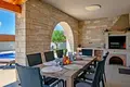 Вилла 4 спальни 170 м² Город Пула, Хорватия