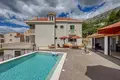 5 bedroom villa 400 m² Grad Omis, Croatia