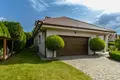 Appartement 297 m² Chyby, Pologne