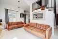 4 bedroom house 228 m² Fuengirola, Spain