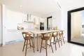 2-Schlafzimmer-Penthouse  Marbella, Spanien