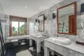 Apartment 10 bedrooms 2 500 m² Ban Bang Thao, Thailand