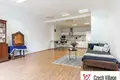 Mieszkanie 3 pokoi 80 m² Miasto Stołeczne Praga, Czechy