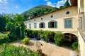 Villa 20 habitaciones 23 500 m² Tavernola Bergamasca, Italia