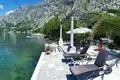 Villa de 7 dormitorios 230 m² Dobrota, Montenegro