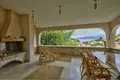 Casa 5 habitaciones 330 m² Splitska, Croacia
