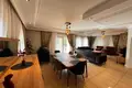 4 bedroom apartment 280 m² Incekum, Turkey