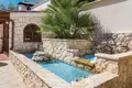 Villa de 4 dormitorios 350 m² Grad Vodice, Croacia
