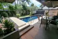 Villa de 2 dormitorios  Rawai, Tailandia
