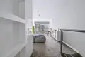 Commercial property 2 rooms 69 m² in Warsaw, Poland