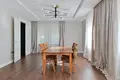 Dom 7 pokojów 399 m² Jurmała, Łotwa
