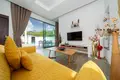 Villa mit 2 Schlafzimmern 120 m² Rawai, Thailand