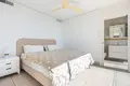 Haus 4 Schlafzimmer 243 m² Dos Hermanas, Spanien