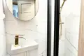 Room near metro in Warsaw, Poland (utilities included)