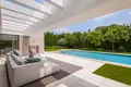 villa de 5 dormitorios 628 m² Estepona, Španjolska