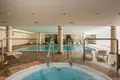 Mieszkanie 2 pokoi 157 m² Marbella, Hiszpania