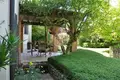 4 bedroom Villa 475 m² San Felice del Benaco, Italy
