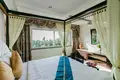 5-Schlafzimmer-Villa 300 m² Karon, Thailand