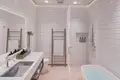 Complejo residencial Large residential complex with a hotel, swimming pools and a flagship beach club, Berawa, Bali, Indonesia
