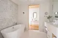 Кондо 5 комнат 244 м² Тиват, Черногория